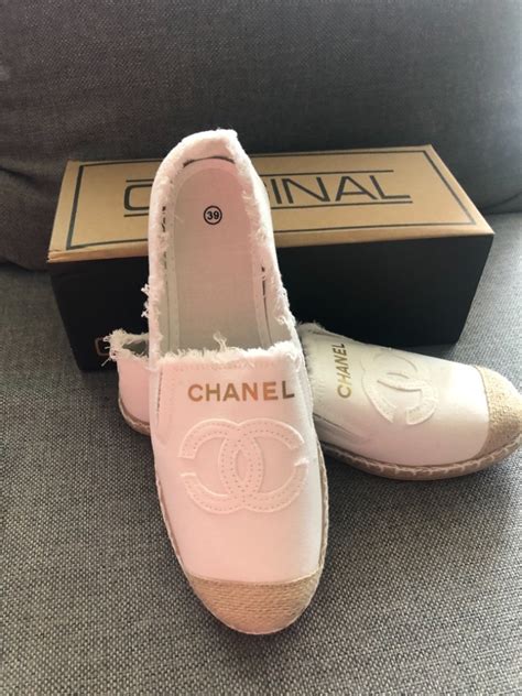 chanel buty espadryle|chanel espadrilles locations.